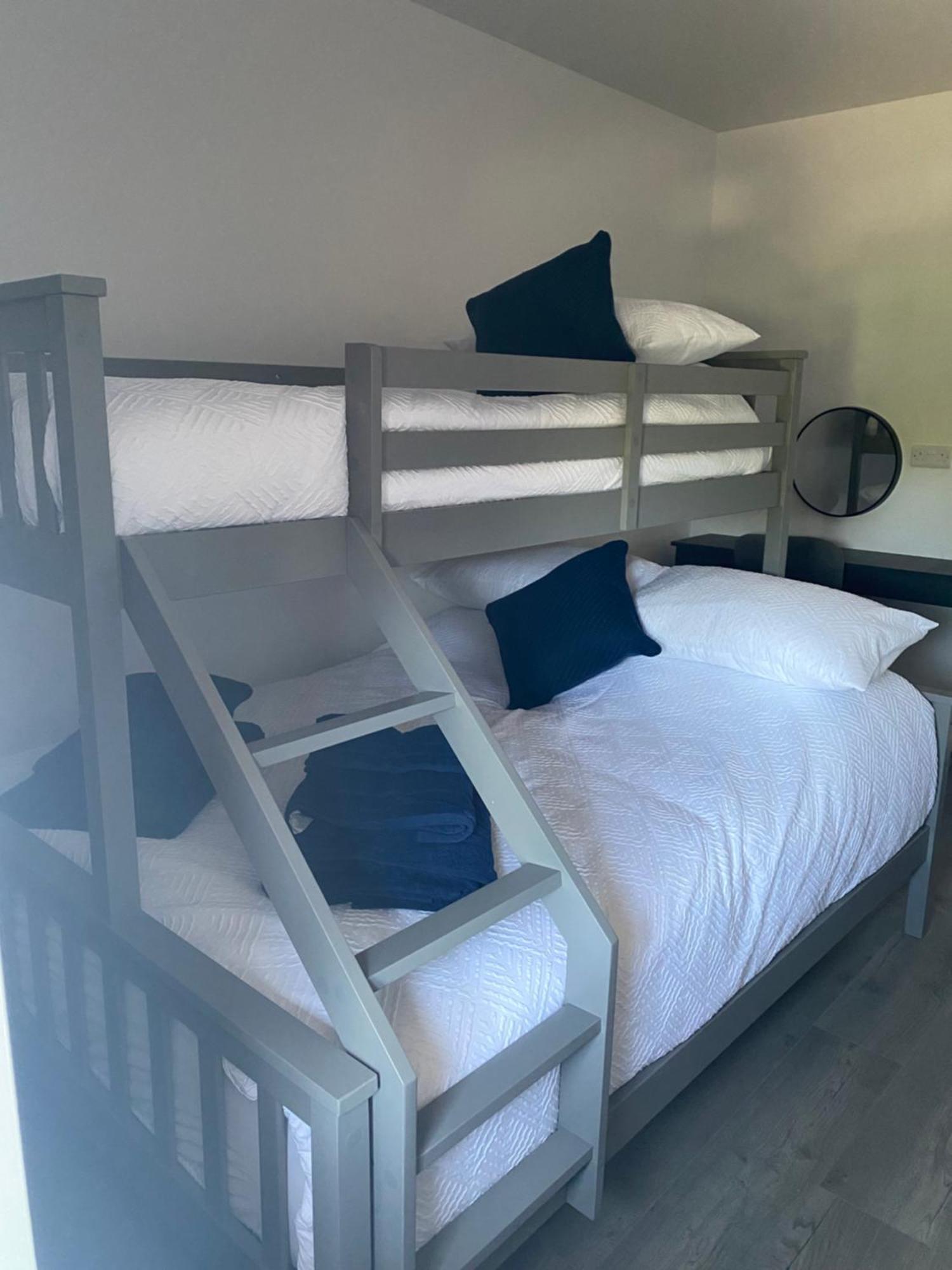 Ballymullock Barn Lofts Carncastle Pokój zdjęcie